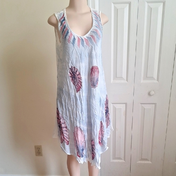 3/$20 India Boutique White and Pink Swim Coverup Dress Size M-L - Picture 1 of 6